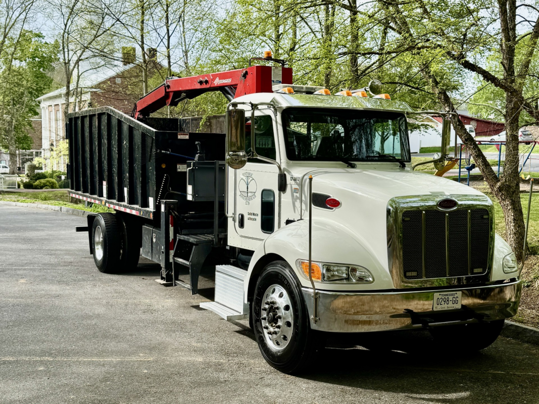 solidwastetruck02 Solid Waste & Recycling
